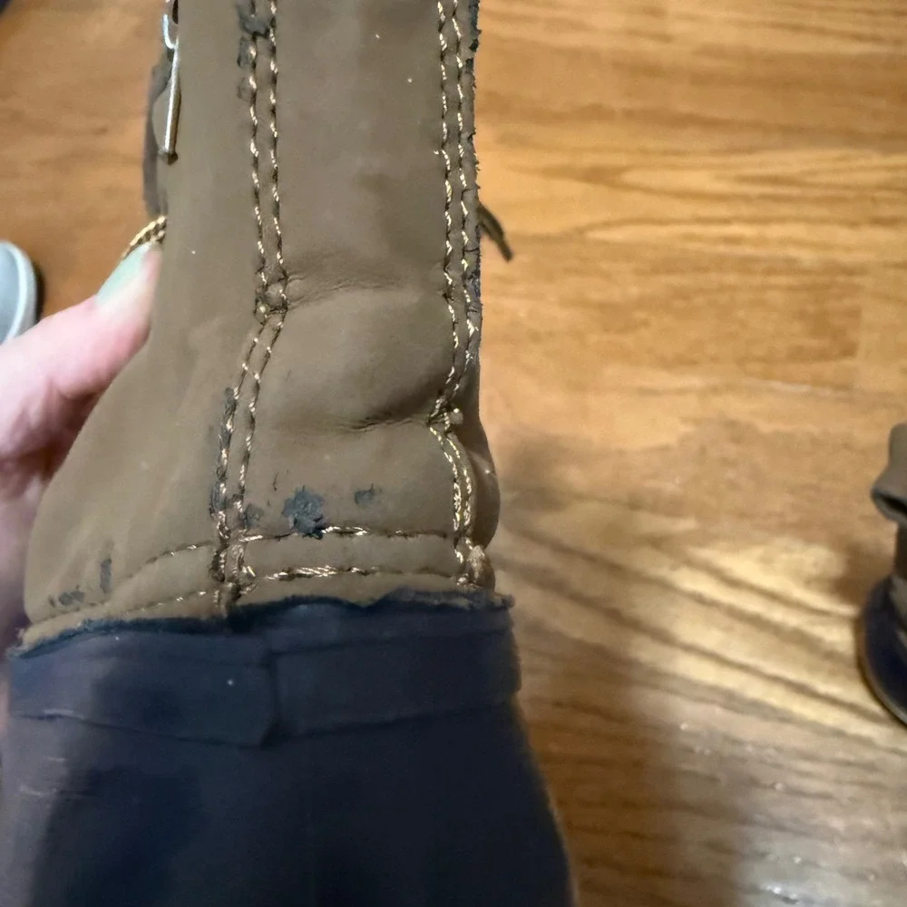 Tommy Hilfiger Ryan Duck‎ Boots Cognac Plaid Lined Rubber Waterproof Size 2